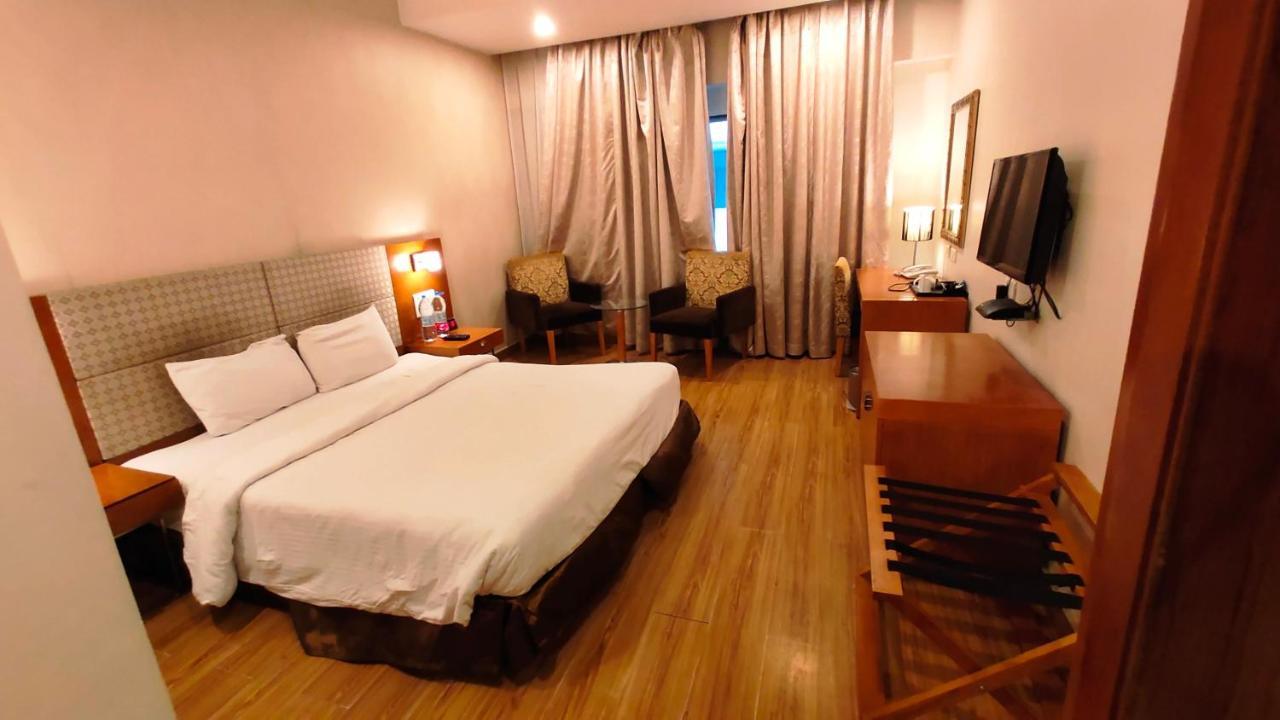 Best Western Ashoka Haiderabad Buitenkant foto