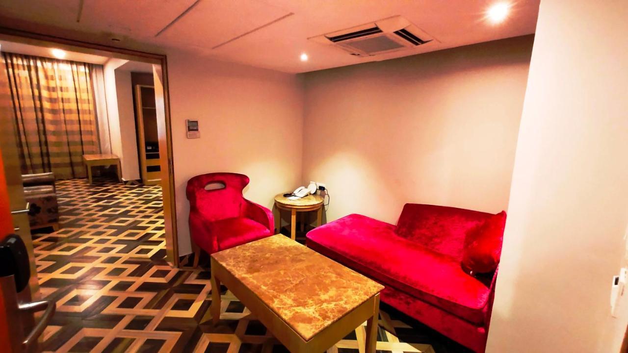 Best Western Ashoka Haiderabad Buitenkant foto