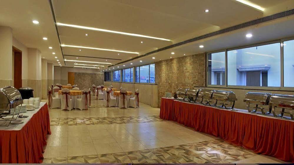 Best Western Ashoka Haiderabad Buitenkant foto